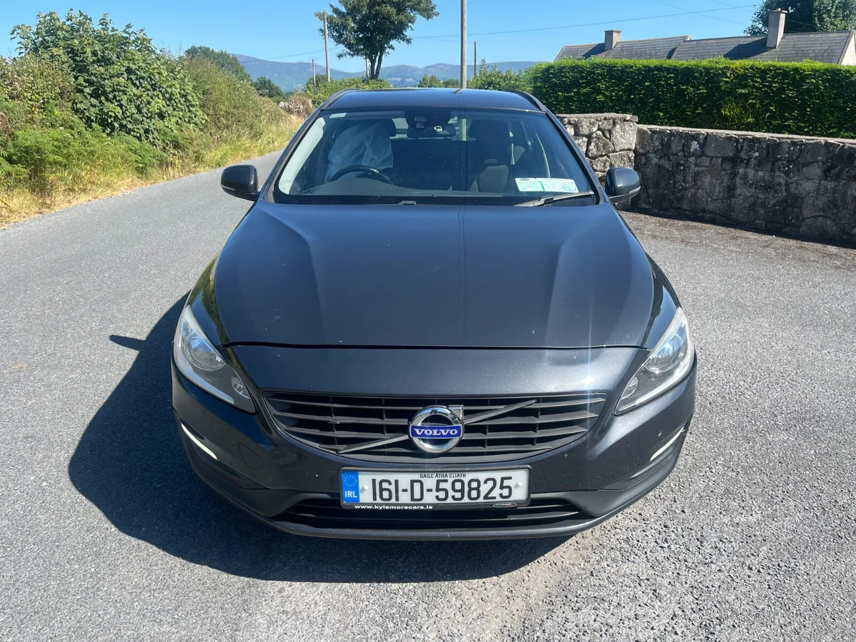 Volvo V60 2016 D4  190bhp - Image 2