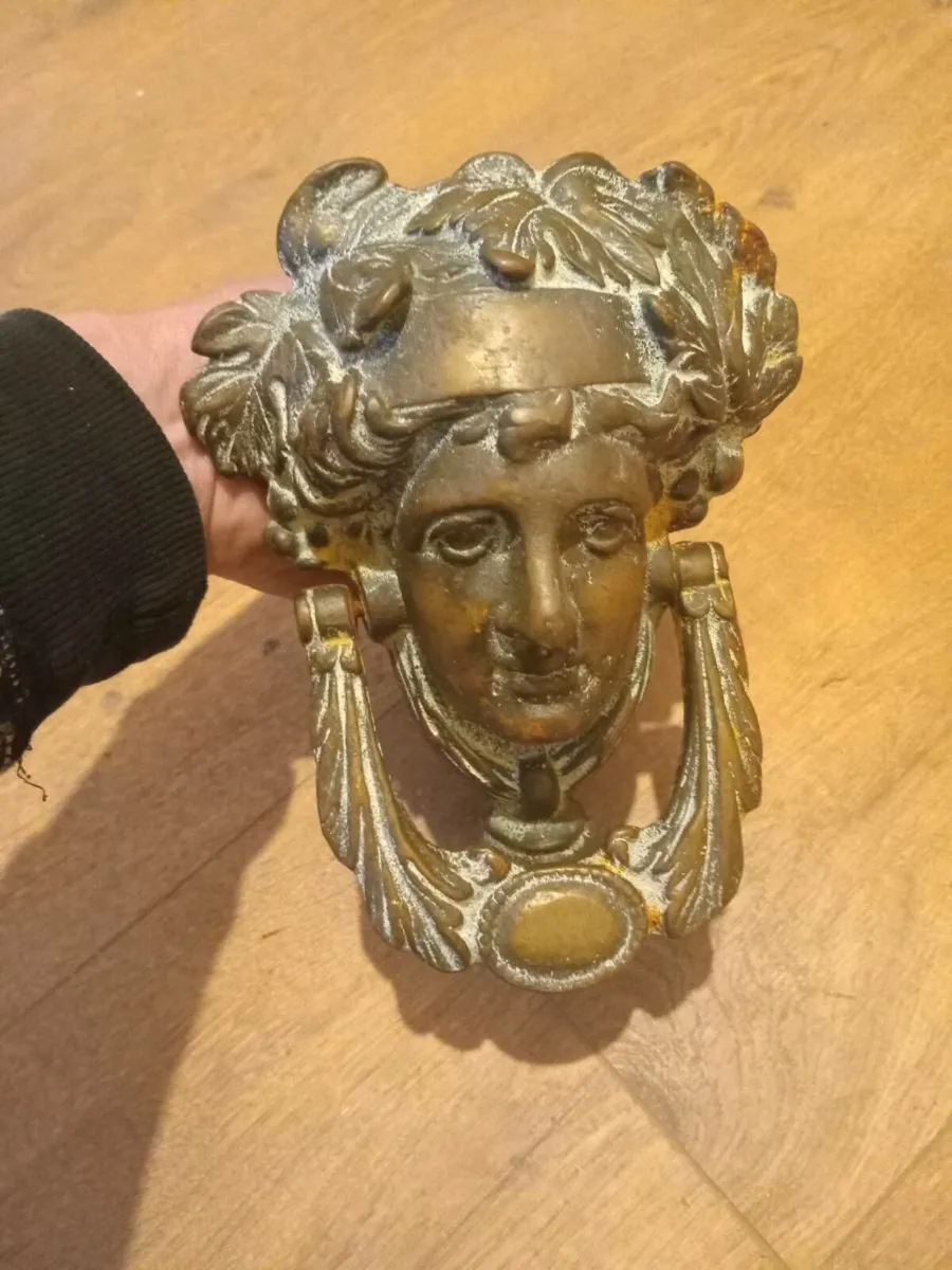 Antique brass Greek goddess door knocker - Image 3