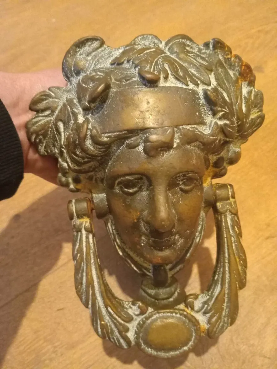 Antique brass Greek goddess door knocker - Image 4