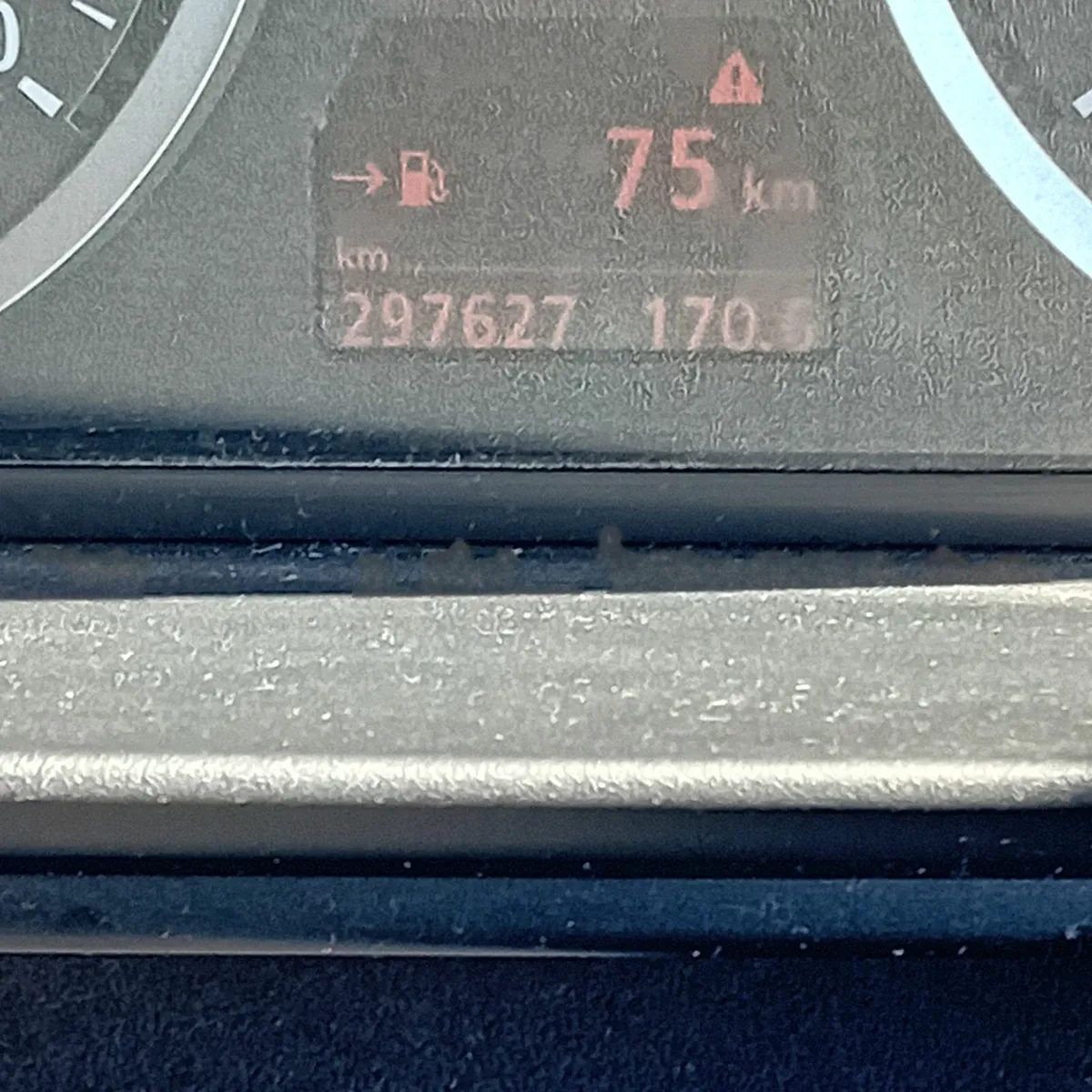 BMW 5-Series 2007 - Image 2
