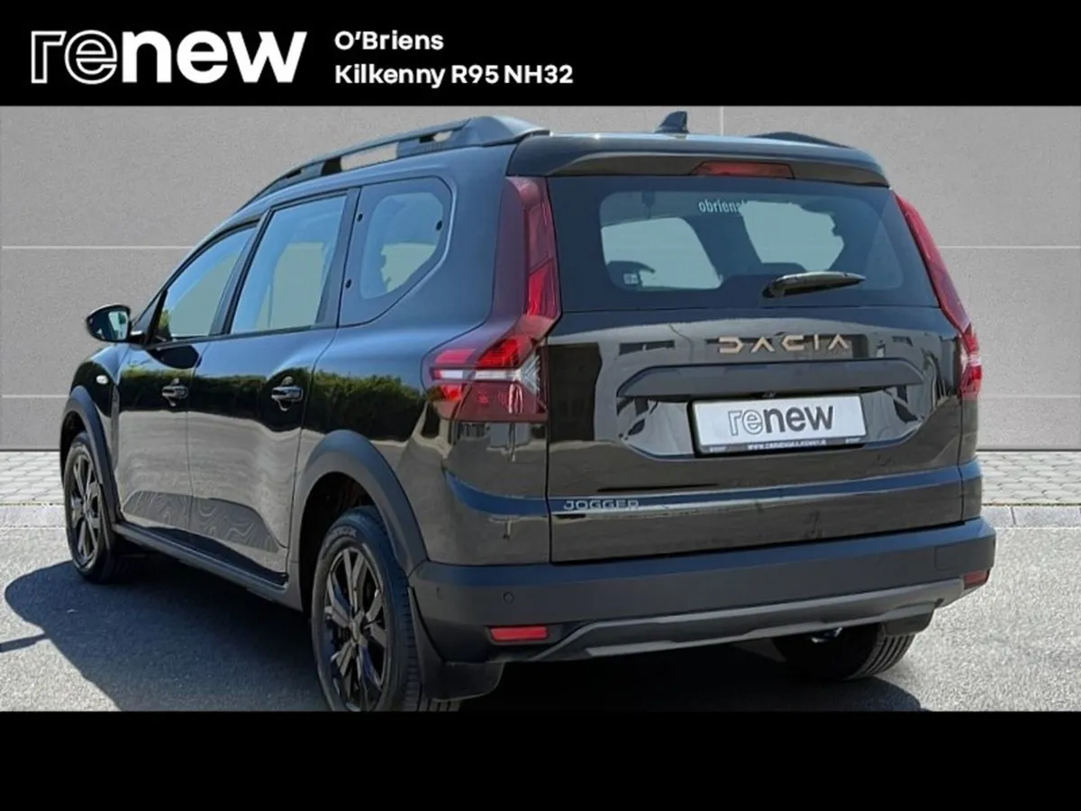 Dacia Jogger  7 Seater  Extreme 1.0 TCE 110 BHP 5 - Image 4