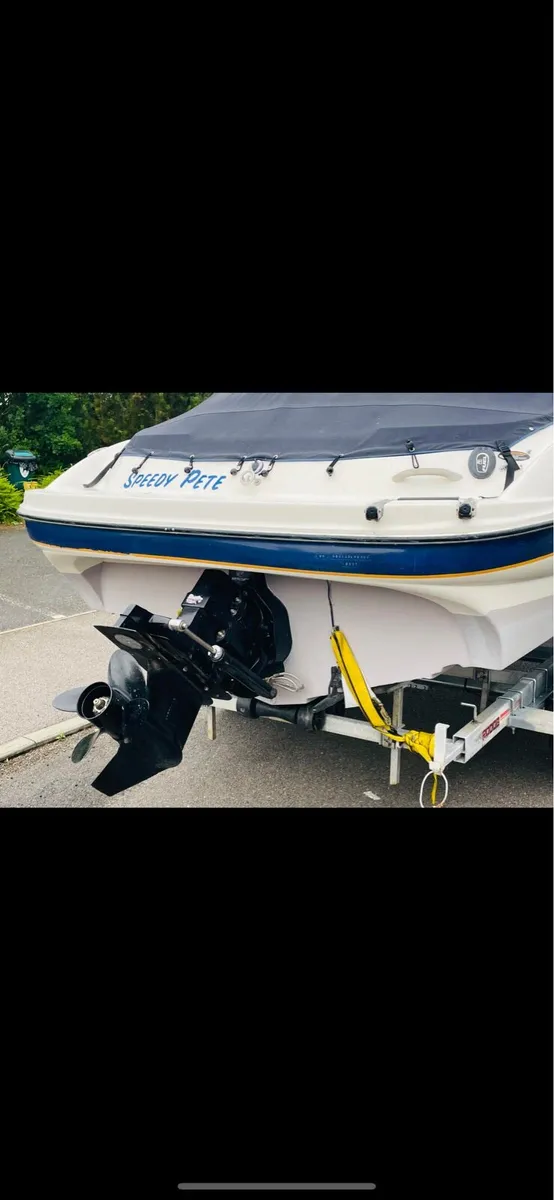 2004 Bayliner 602 4.3 V6 - Image 4