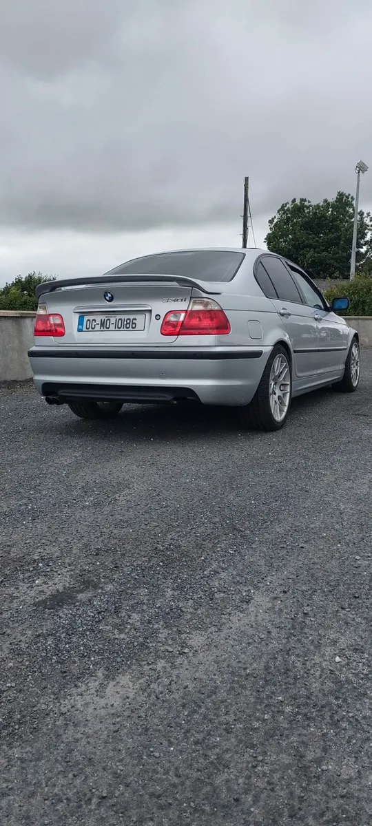 BMW E46 330i - Image 2