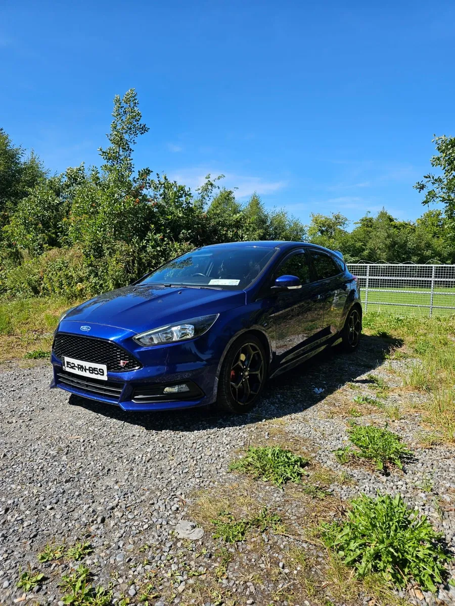 2015 Ford Focus ST2 - Image 1