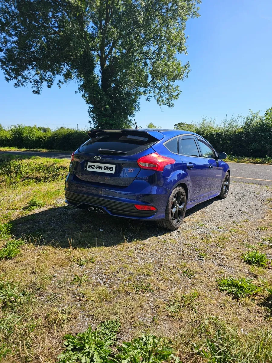 2015 Ford Focus ST2 - Image 3