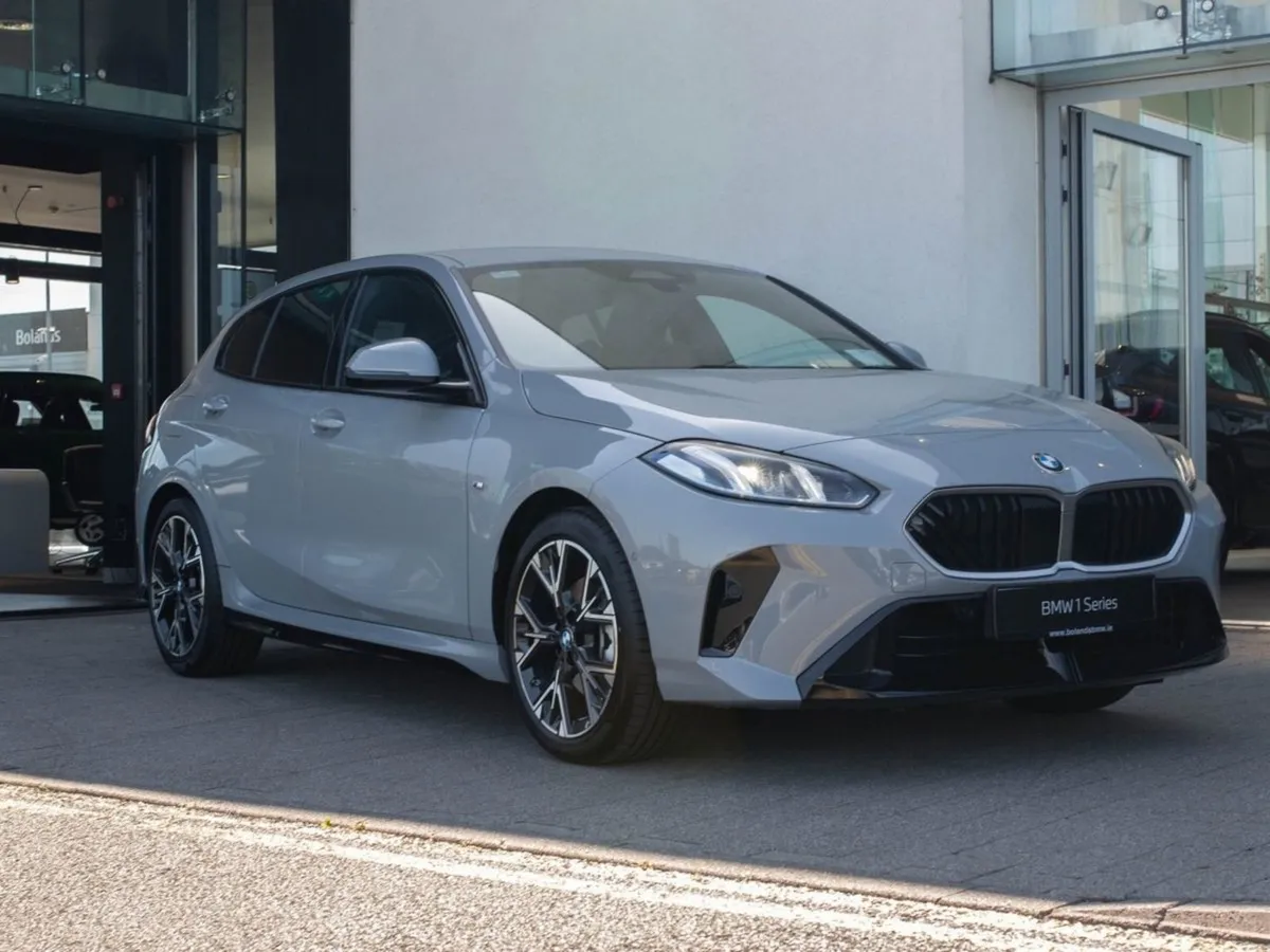 BMW 1 Series 120 - Image 1