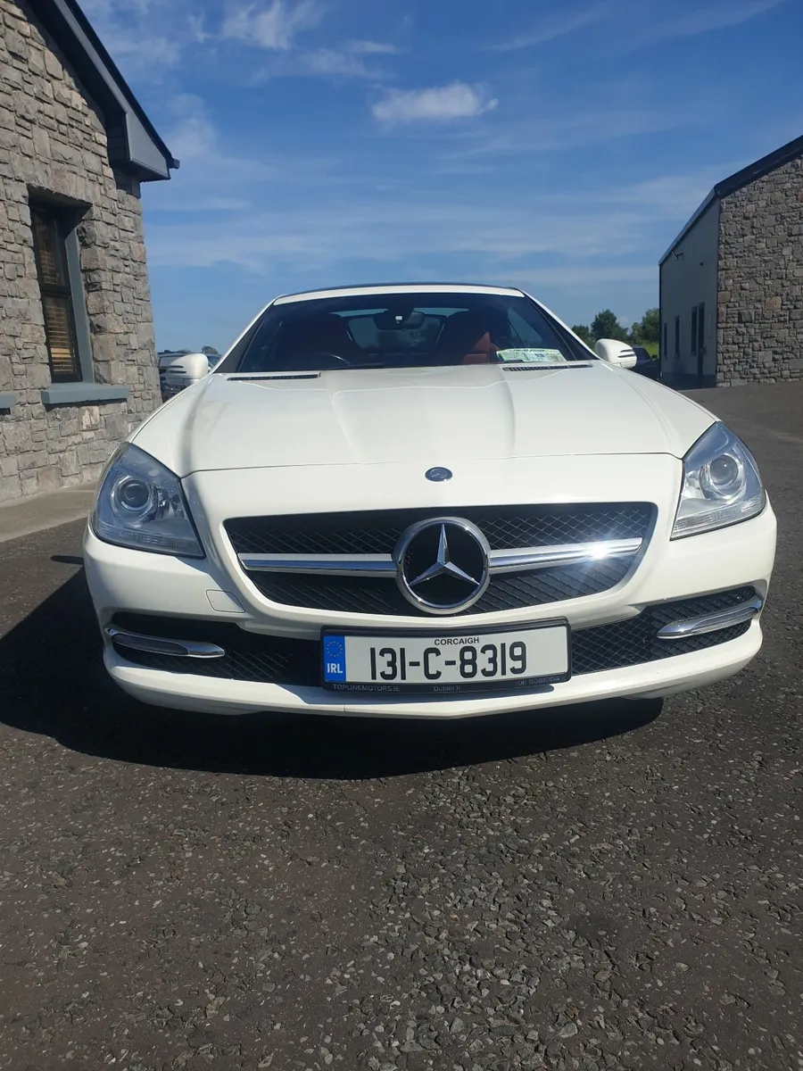 Mercedes-Benz SLK 2013 AMG spec. - Image 2