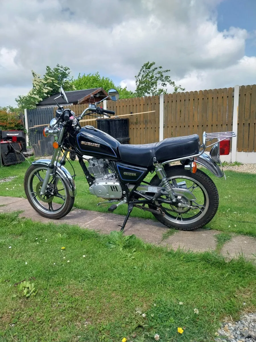 Motorbike - Image 3