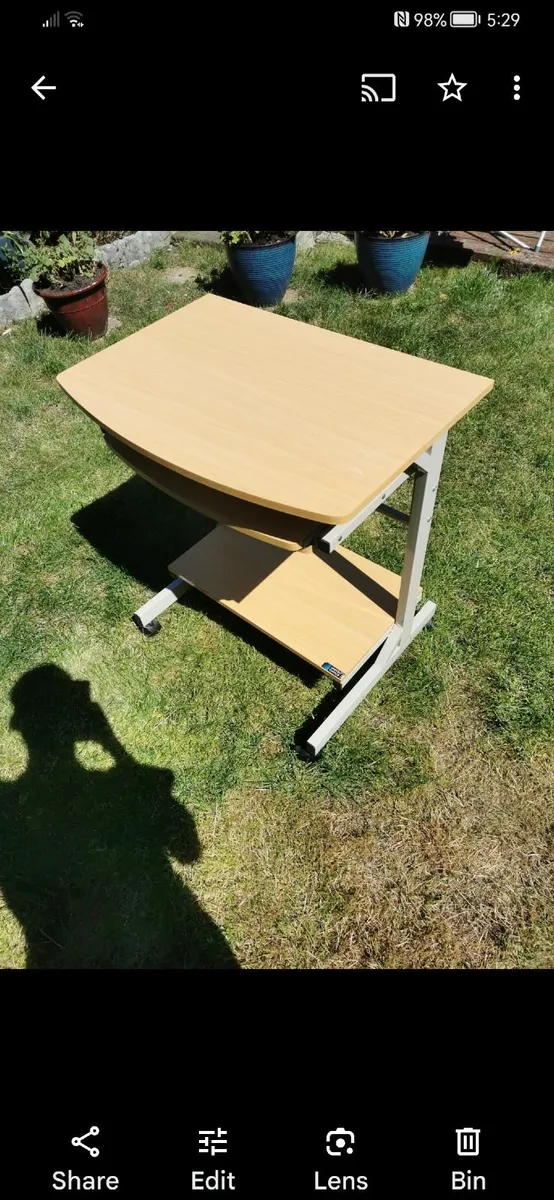 computer table - Image 2