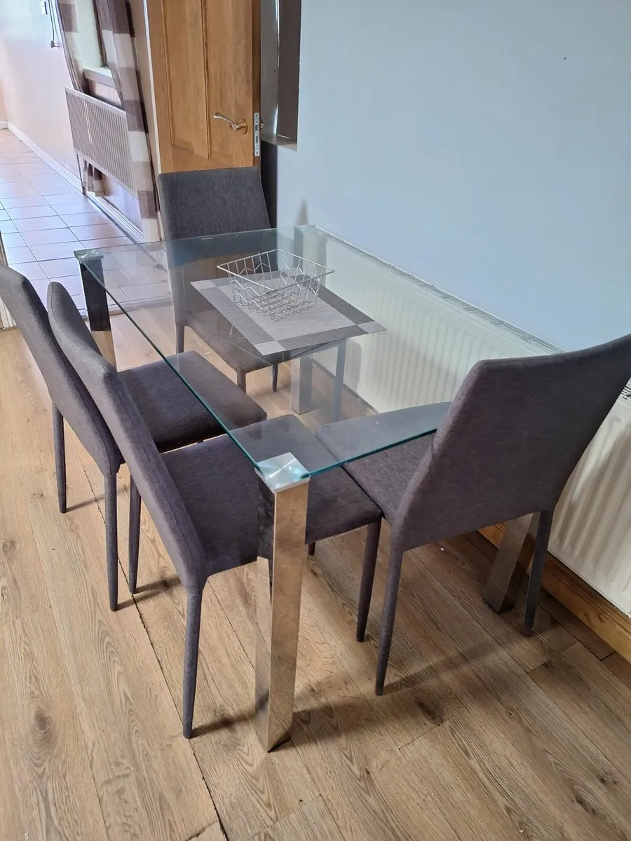 Sofa and table and chairs - Image 1