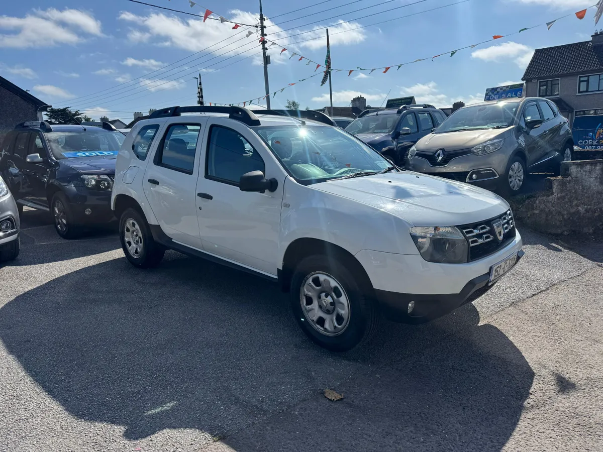 Dacia Duster Lovely high driving position - Image 1