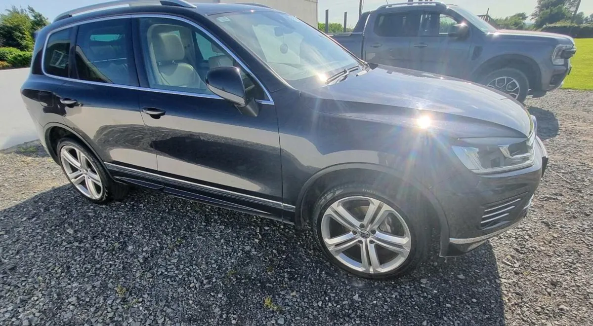 Volkswagan touareg 3L V6 N1 5 seats - Image 3