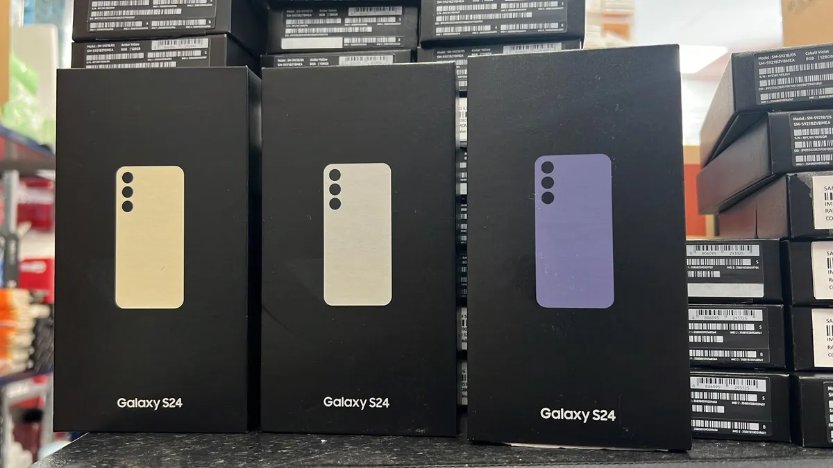 Samsung S24 New
