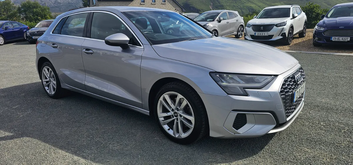 Audi A3 Sport 40 TFSI Hybrid 2021 - Image 3