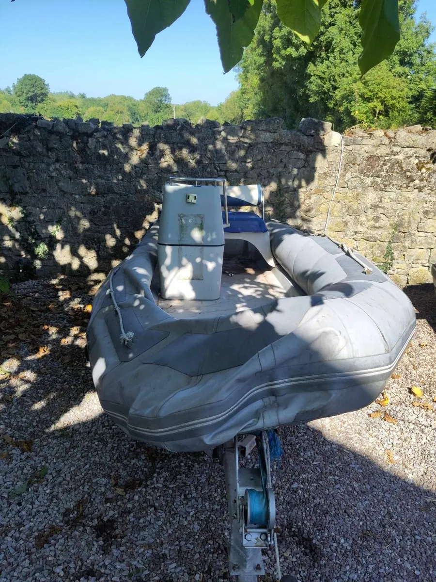 Avon Seasport 4.65 RIB boat