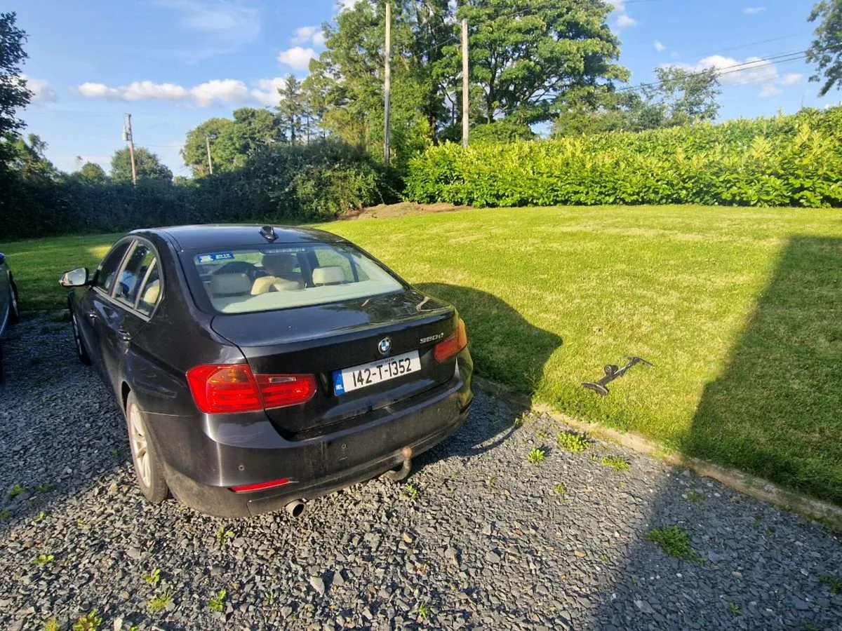 Car - Image 1