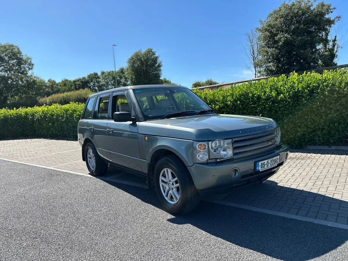 Range Rover Crewcab Tax 04/26 Automatic - Image 1