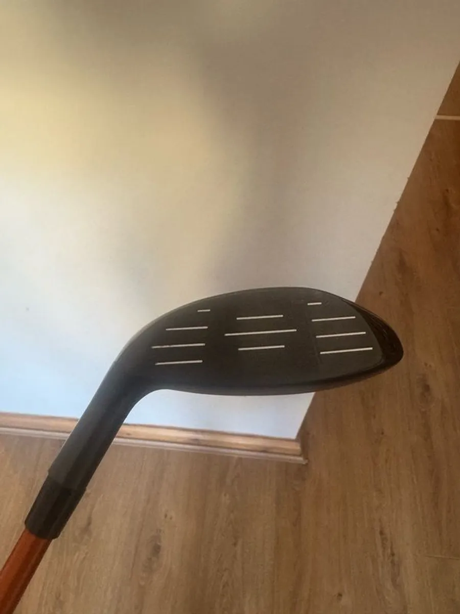 callaway AI Smoke 5 wood with tour ad di shaft - Image 3