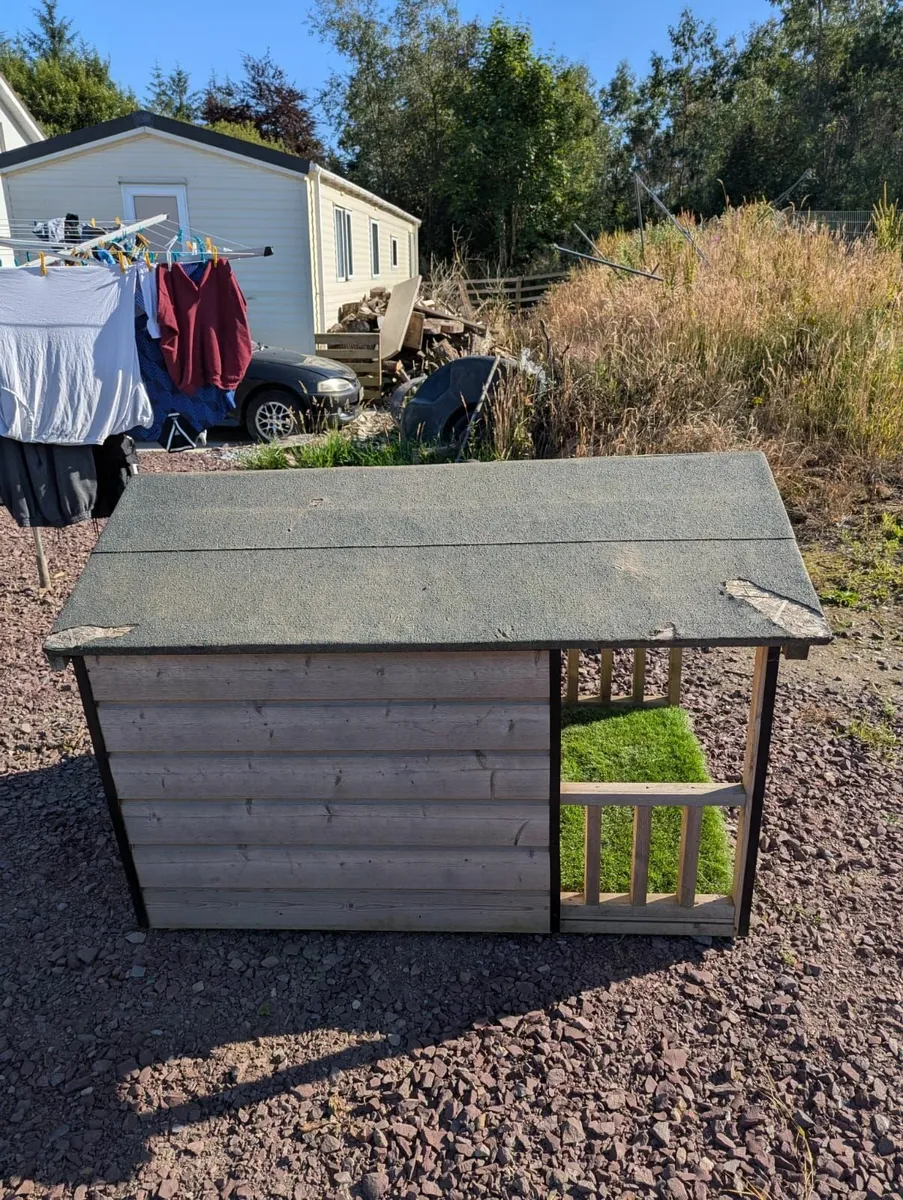 Dog House - Image 2