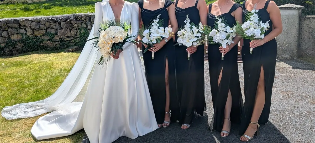 Wedding Bouquets Artificial Flowers - Image 1