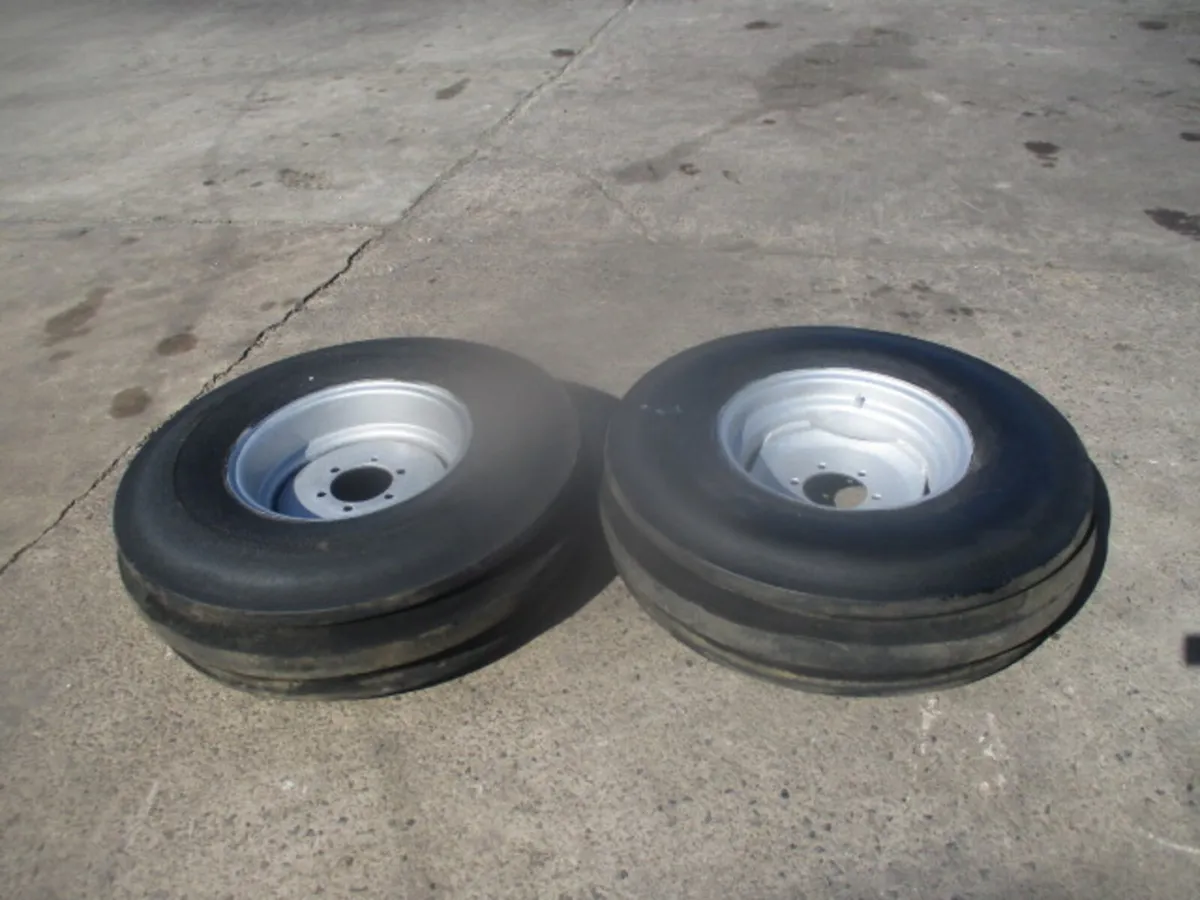 1000-16 Front Wheels - Image 2