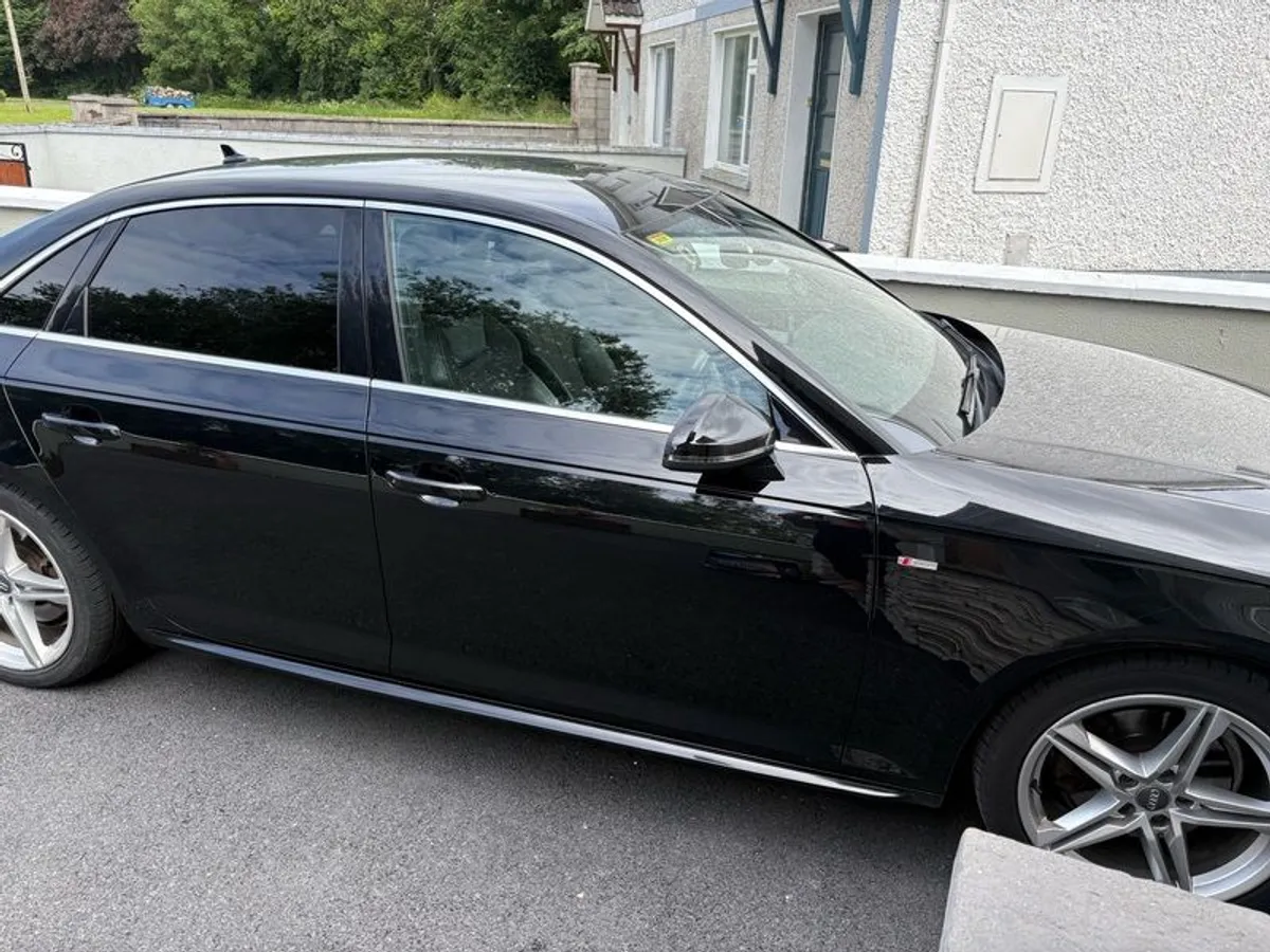 2017 Audi A4 - Image 3