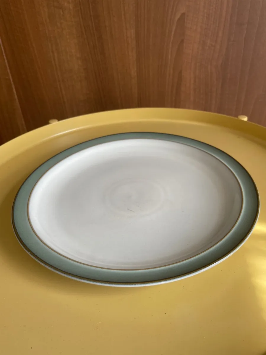 5 Denby Regency dinner plates. - Image 1