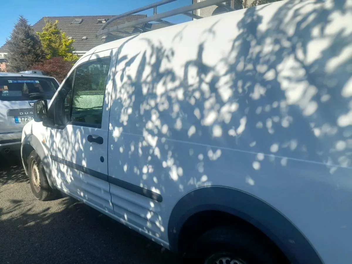 09 Ford Transit Connect NT-T200 - Image 2