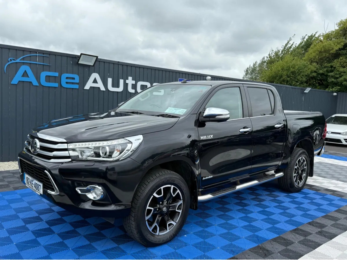 Toyota Hilux INVITE X - 2.4 DIESEL - AUTO - 12M WA - Image 3
