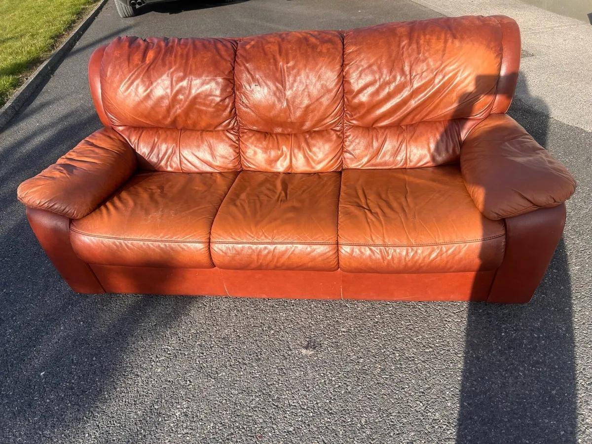3-1-1 real leather suite - Image 1