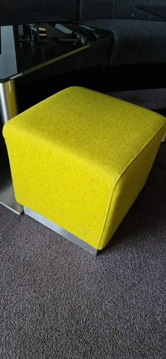 Bar/restaurant furniture - Image 4