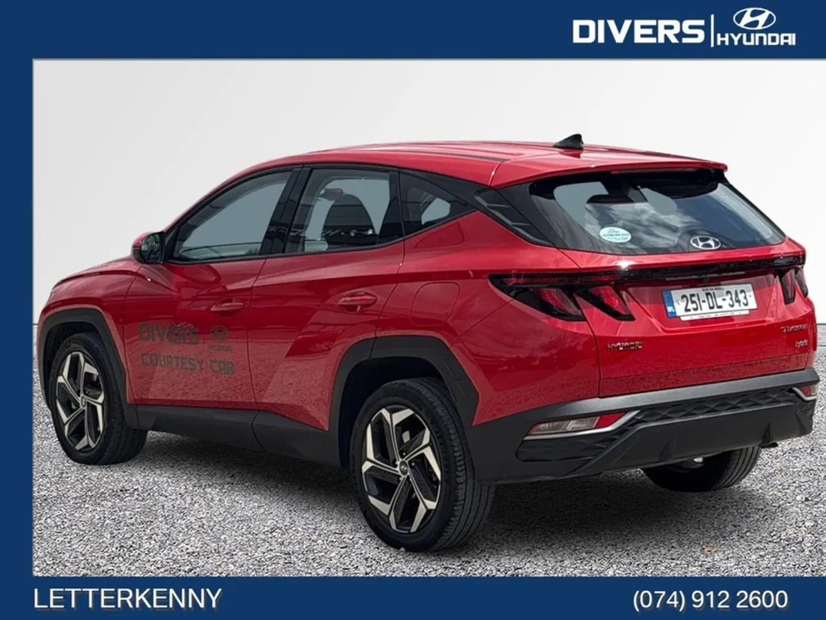 Hyundai Tucson Comfort Plus HEV - Image 2
