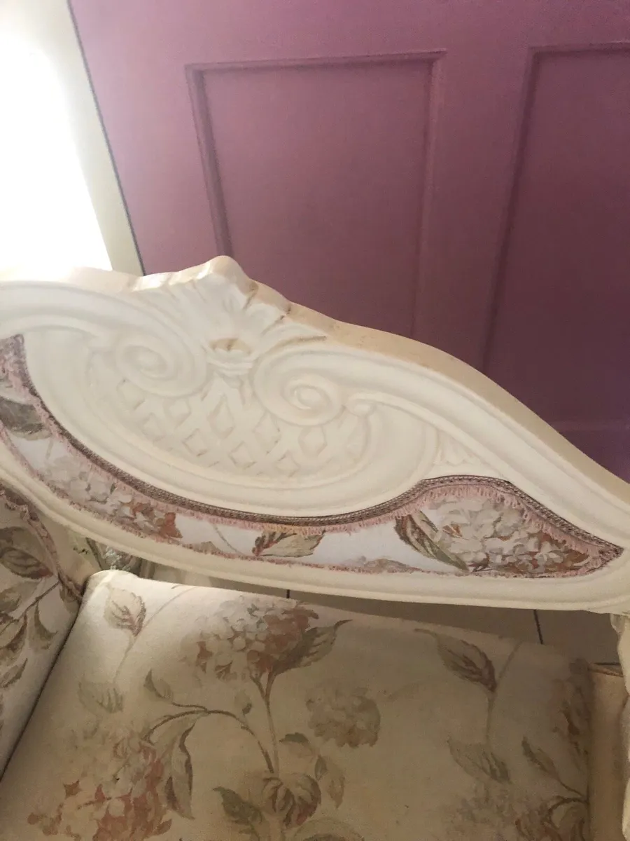 Telephone table - Image 1