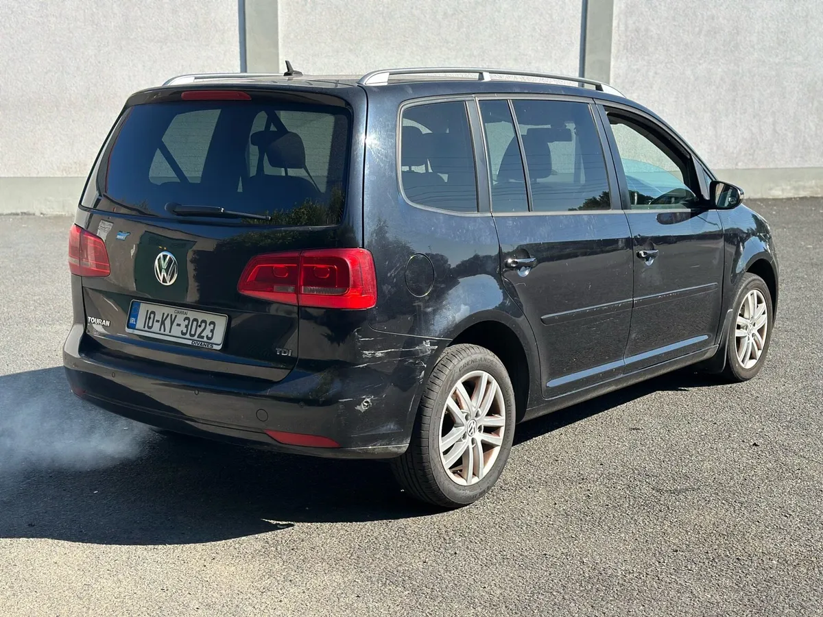 Volkswagen Touran 7 Seater 2010 Facelift - Image 3