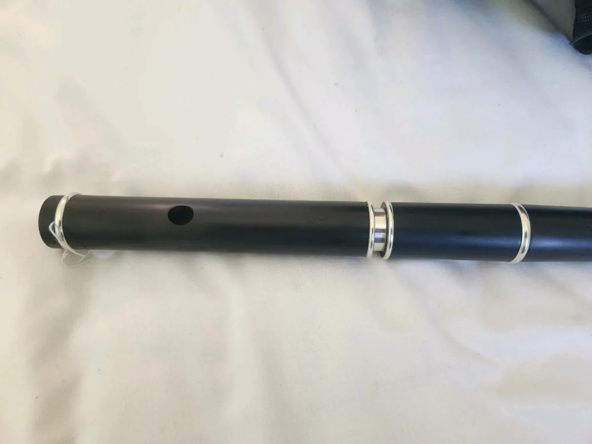 Wooden Concert Flute 6 Keys - Image 3