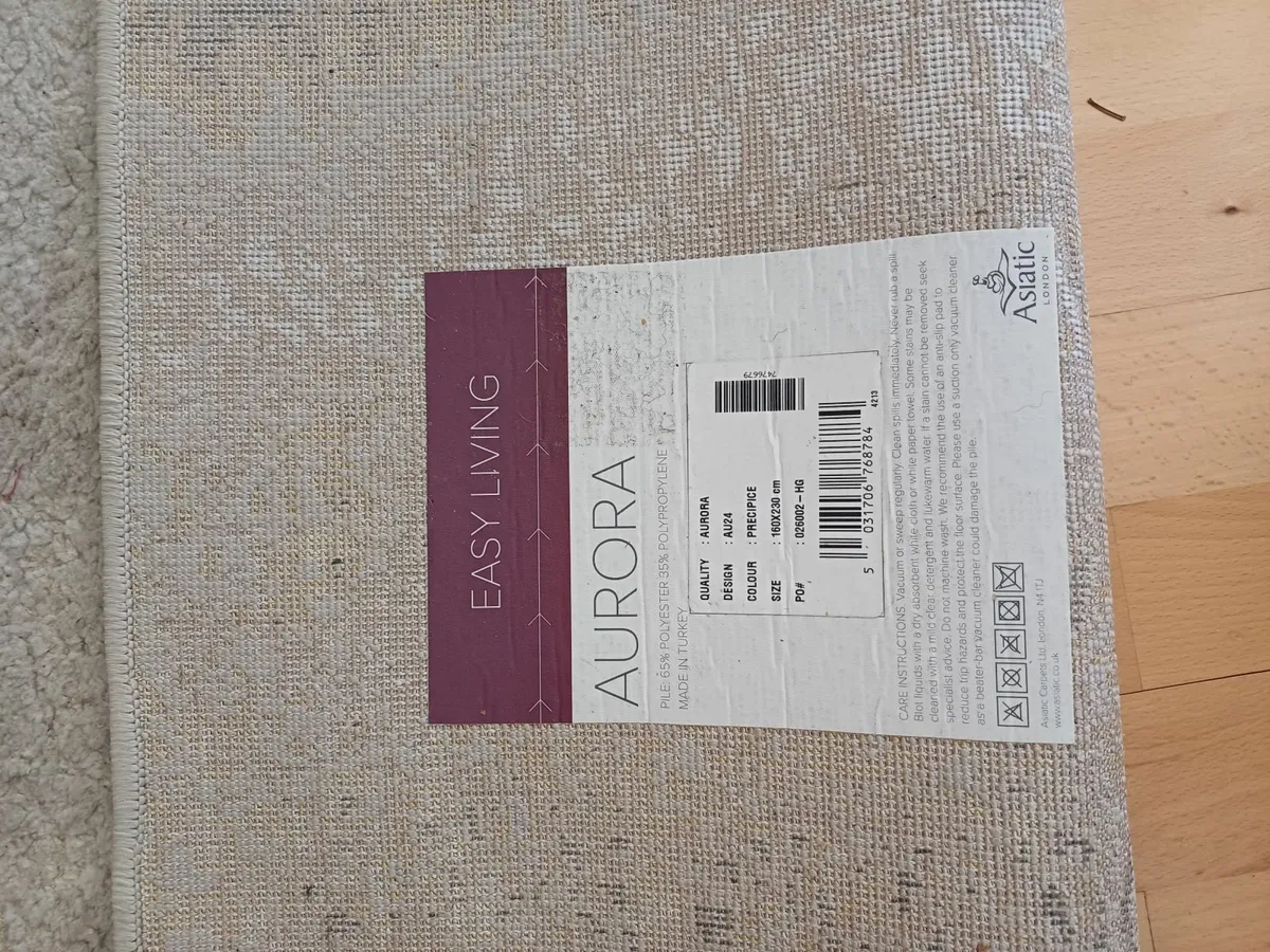 Living room rug - Image 3