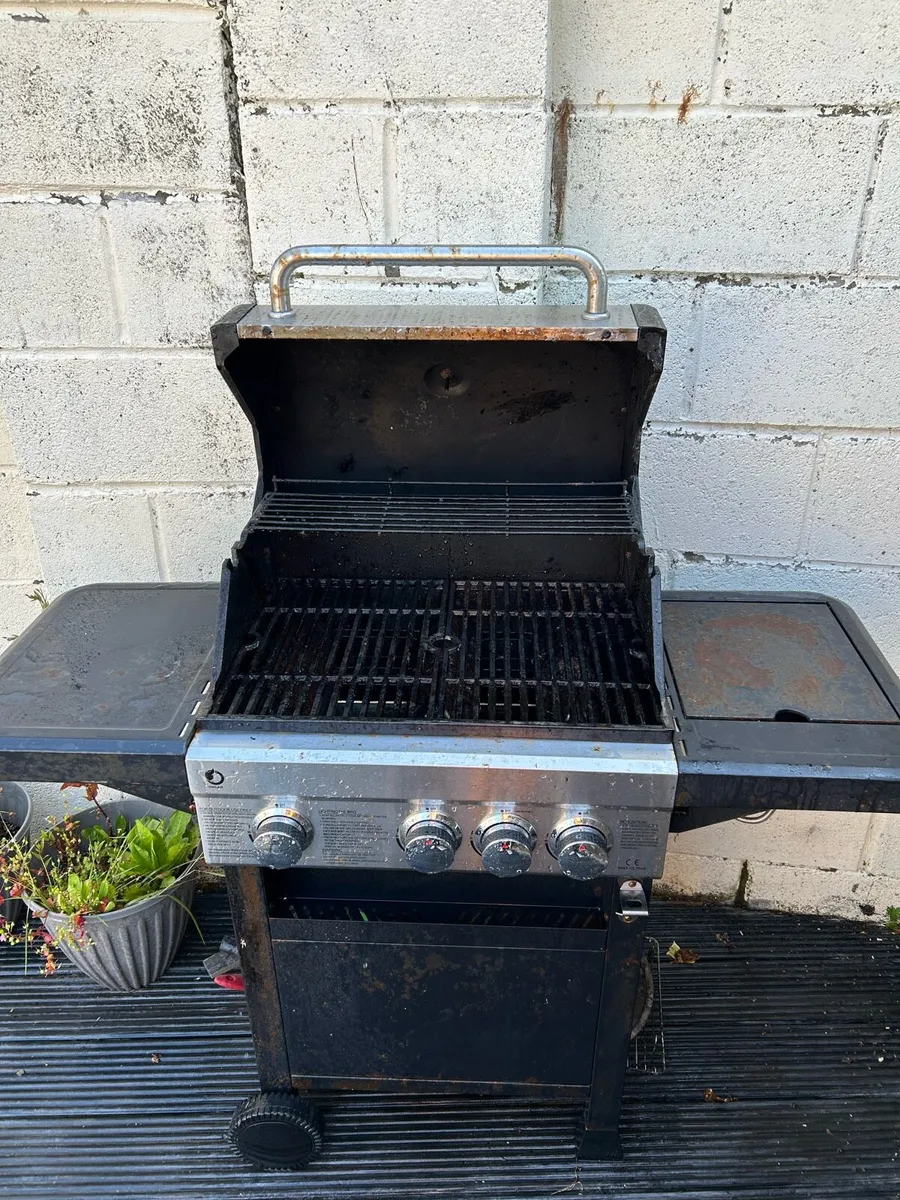 3 + 1 side burner Barbacue - Image 3