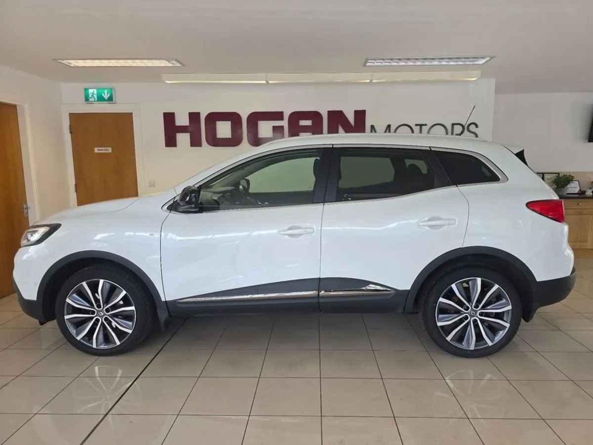 Renault KADJAR Signature Best Spec - Image 2
