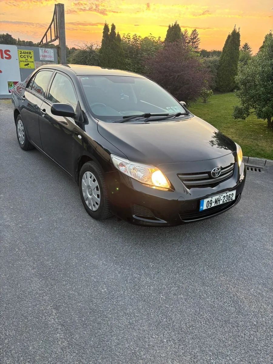 Toyota corolla - Image 1