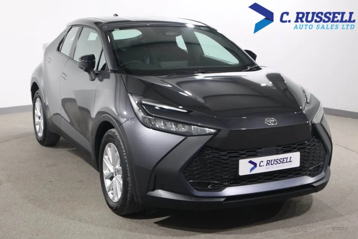 Toyota C-HR Hatchback - Image 3