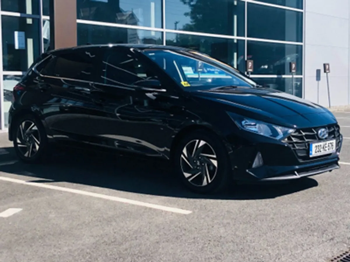 Hyundai i20 Deluxe Plus 1.2 Petrol - Image 3