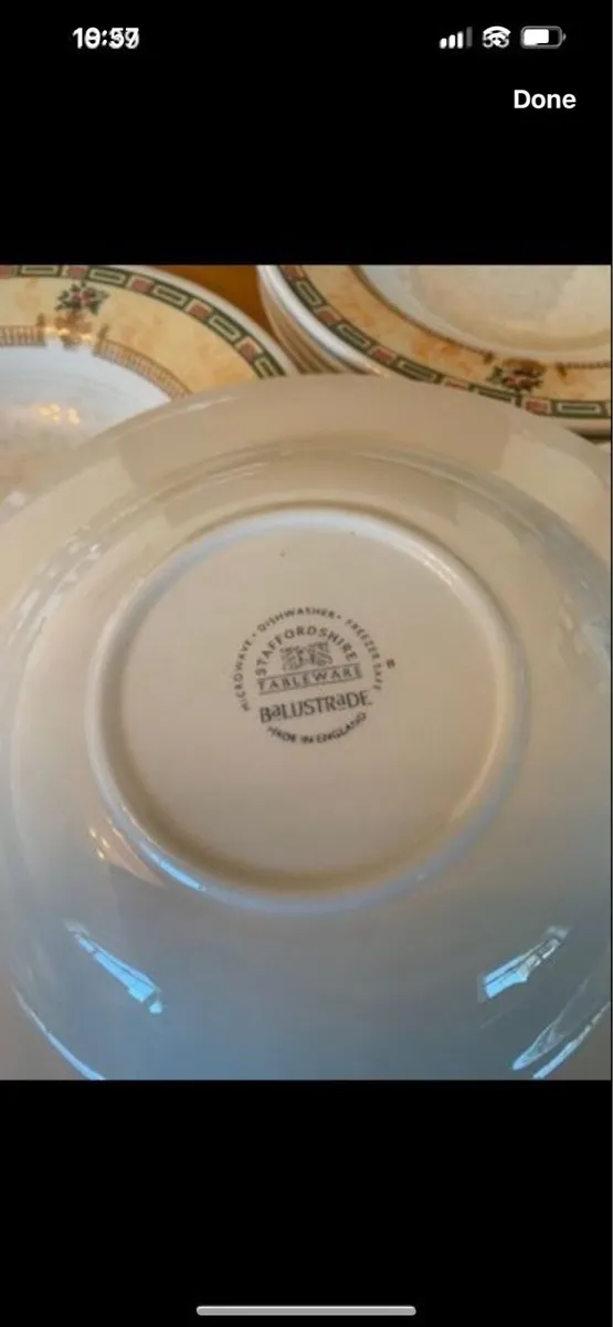 Staffordshire design bowls - Image 3