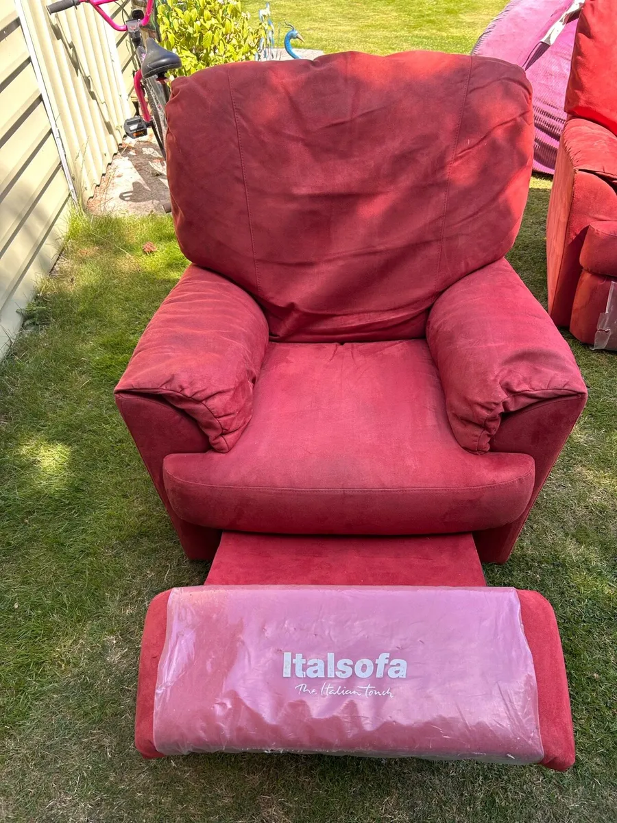 Armchair x 2 for FREE - Image 3