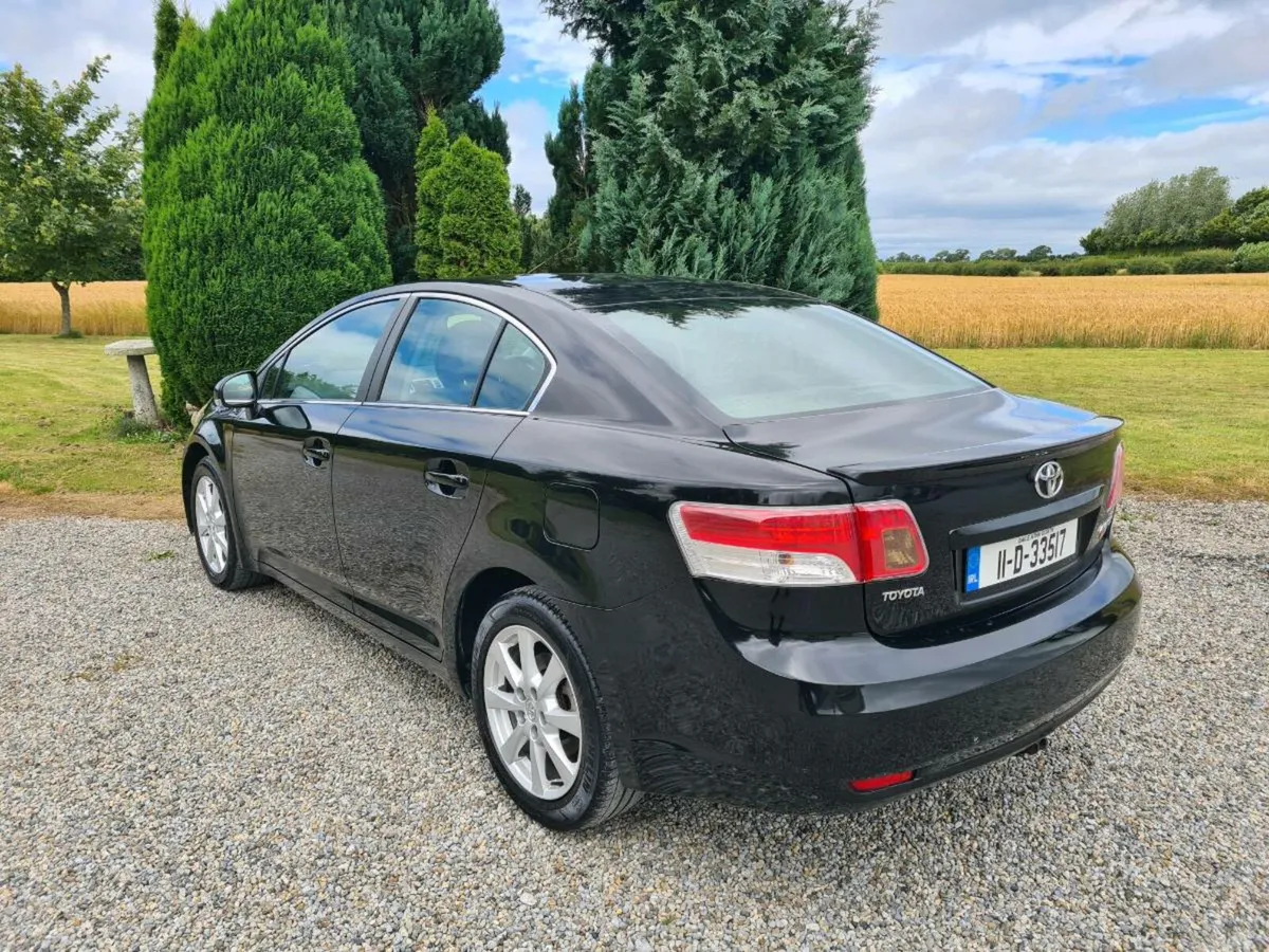 Very Low Mileage Toyota Avensis 2.0D4d Strata - Image 4