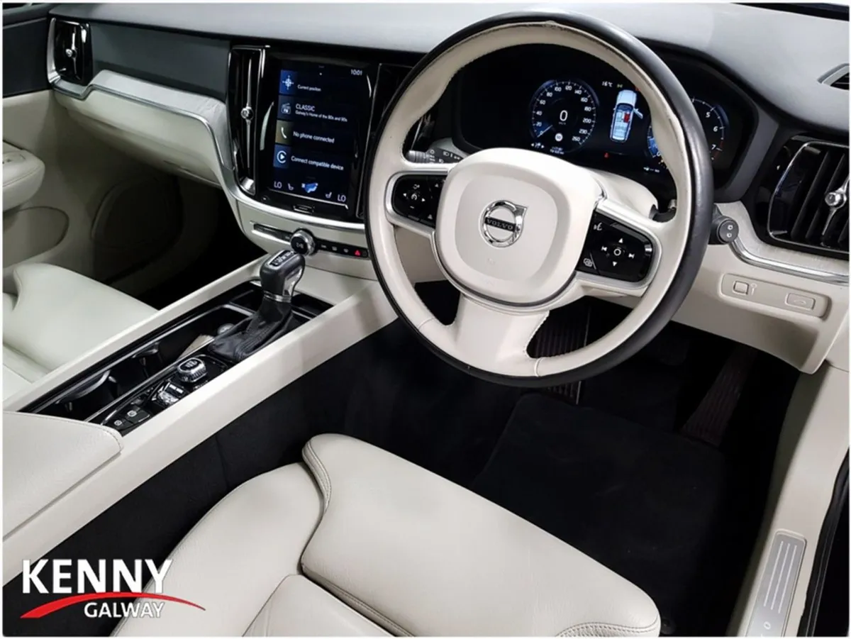 Volvo V60 Inscription T5 5DR Auto - Image 2