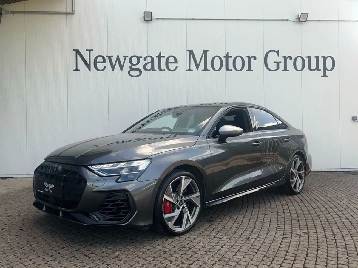 Audi S3 S3 SAL 2.0 Tfsi 333HP S-T Q - Image 1