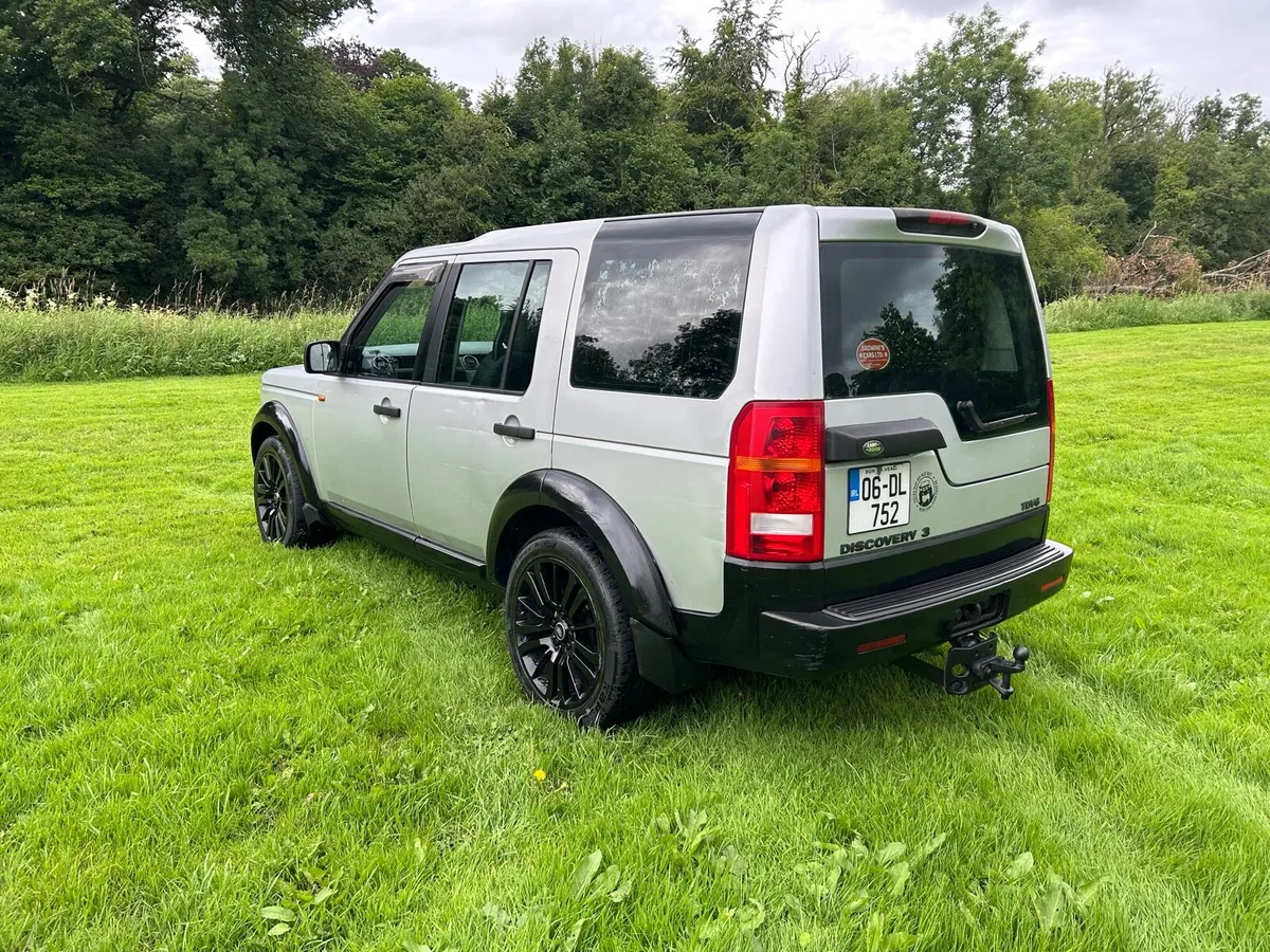 Land Rover discovery 3 doe 11/25 - Image 4
