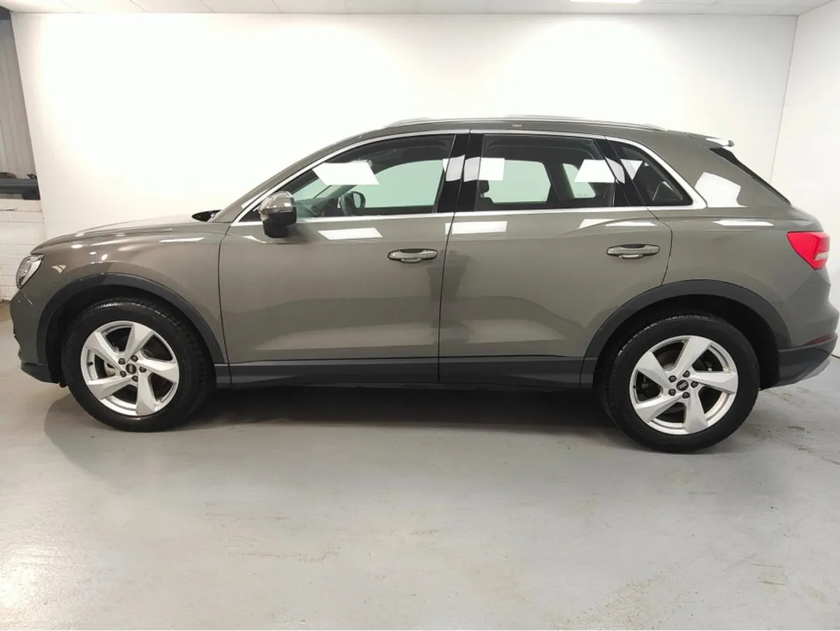 Audi Q3 35 TDI 150 S-tronic SE 4DR Auto - Image 3