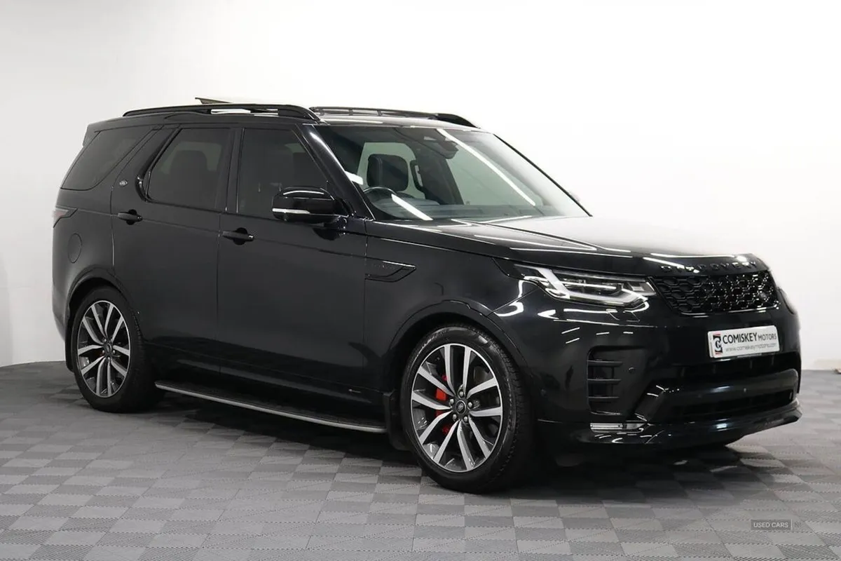 Land Rover Discovery D250 Mhev R-dynamic SE - Image 1