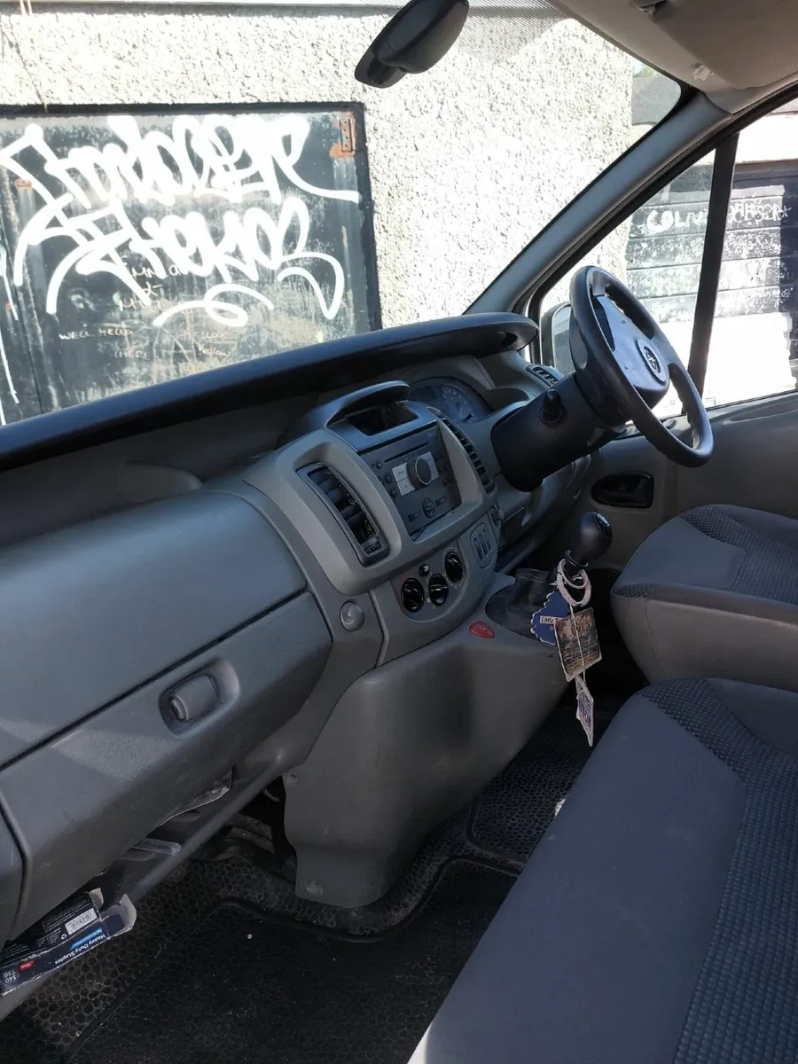 Opel Vivaro 2008 2L - Image 3
